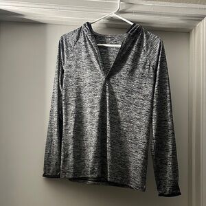 Under Armour Gray Sweatshirt